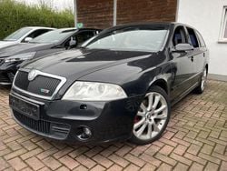 Schwarz Gebraucht 2007 Skoda Octavia RS Kombi | 2.990 € (Fairer Preis)