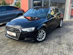 Mythosschwarz Gebraucht 2018 Audi A3 Sportback Limousine | 18.990 € (Fairer Preis)