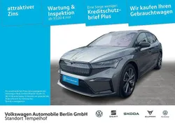 Grau Gebraucht 2024 Skoda Enyaq iV SportLine SUV | 46.870 €
