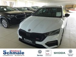 Moonweiss metallic Gebraucht 2022 Skoda Octavia RS Kombi | 34.990 € (Etwas zu teuer)