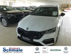 Moonweiss metallic Gebraucht 2022 Skoda Octavia RS Kombi | 34.990 € (Fairer Preis)