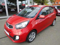 Rot Gebraucht 2013 Kia Picanto Edition 7 Kleinwagen | 5.690 € (Fairer Preis)