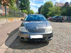 Grau Gebraucht 2004 Toyota Corolla Sol Kombi | 2.000 € (Guter Preis)