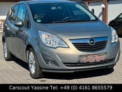Braun Gebraucht 2012 Opel Meriva Van / Kleinbus | 4.990 € (Fairer Preis)