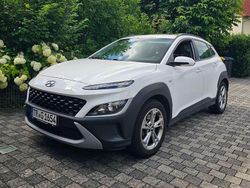 Weiß Gebraucht 2021 Hyundai Kona SUV | 11.000 € (Superpreis)