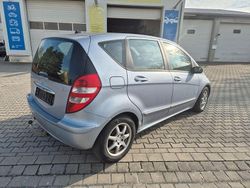 Silber Gebraucht 2006 Mercedes A180 Elegance Van / Kleinbus | 1.500 € (Fairer Preis)