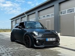 Schwarz Gebraucht 2012 Mini John Cooper Works Kleinwagen | 20.499 €