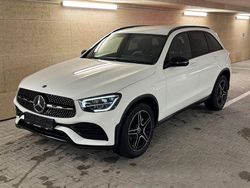 Weiß Gebraucht 2021 Mercedes GLC220 AMG SUV | 29.000 € (Fairer Preis)