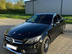 Schwarz Gebraucht 2016 Mercedes C250 AMG line Limousine | 22.000 € (Etwas zu teuer)