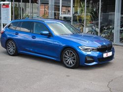 Blau Gebraucht 2020 BMW 320 M Sport Kombi | 29.999 € (Etwas zu teuer)