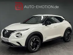 Pearl white metallic Gebraucht 2025 Nissan Juke N-Connecta SUV | 22.780 € (Superpreis)