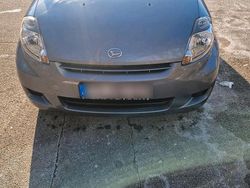 Grau Gebraucht 2008 Daihatsu Sirion Kleinwagen | 2.400 € (Etwas zu teuer)