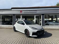 Platinumweiß perleffekt Gebraucht 2025 Toyota Yaris Kleinwagen | 48.490 € (Guter Preis)