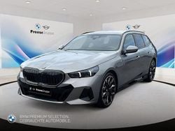Oxidgrau/oxidgrau ii Gebraucht 2024 BMW 520 Performance Kombi | 58.990 € (Guter Preis)