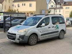 Grau Gebraucht 2012 Peugeot Partner Tepee Outdoor Van / Kleinbus | 2.800 € (Teuer)