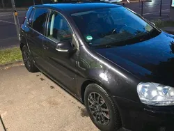 Schwarz Gebraucht 2006 VW Golf V Goal Limousine | 2.600 € (Etwas zu teuer)