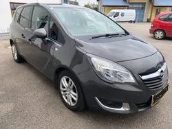 Grau Gebraucht 2015 Opel Meriva Style Van / Kleinbus | 5.800 € (Guter Preis)