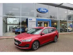 Fantastic red tc Gebraucht 2023 Ford Focus Titanium X Kombi | 26.950 € (Fairer Preis)