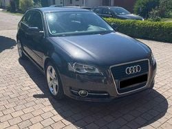Grau Gebraucht 2012 Audi A3 Ambition Limousine | 4.700 € (Superpreis)