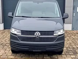 Grau Gebraucht 2024 VW T6.1 Van | 50.550 € (Superpreis)