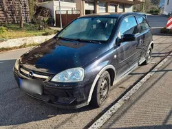 Schwarz Gebraucht 2004 Opel Corsa Limousine | 699 € (Superpreis)