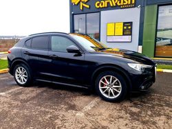 Schwarz Gebraucht 2017 Alfa Romeo Stelvio Super SUV | 16.990 €
