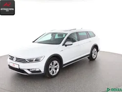 Weiß Gebraucht 2017 VW Passat Alltrack Kombi | 23.880 € (Fairer Preis)