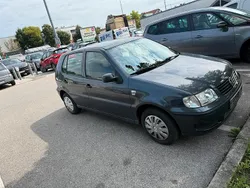 Grau Gebraucht 2001 VW Polo Kleinwagen | 1.200 € (Guter Preis)