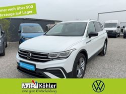 Oryxweiss perlmutteffekt Gebraucht 2024 VW Tiguan Allspace Move SUV | 39.820 € (Guter Preis)