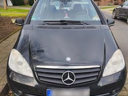 Schwarz Gebraucht 2010 Mercedes A160 Limousine | 2.500 € (Superpreis)