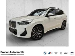Silber Neu 2025 BMW iX1 M Sport SUV | 52.900 € (Fairer Preis)