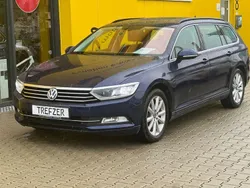 Blau Gebraucht 2019 VW Passat Comfortline Kombi | 19.900 € (Fairer Preis)