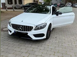 Weiß Gebraucht 2017 Mercedes C180 AMG line Coupé | 21.900 € (Fairer Preis)