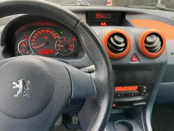 Orange Gebraucht 2006 Peugeot 1007 Kleinwagen | 900 € (Superpreis)