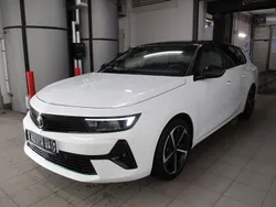 Weiß Gebraucht 2024 Opel Astra GS Line Kombi | 24.995 € (Guter Preis)