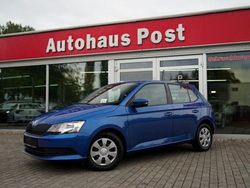 Blau Gebraucht 2016 Skoda Fabia Limousine | 7.499 € (Fairer Preis)