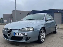 Blau Gebraucht 2006 Alfa Romeo 147 Ti Kleinwagen | 2.590 € (Fairer Preis)