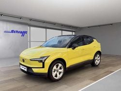 Moss yellow Gebraucht 2025 Volvo EX30 Performance SUV | 38.890 € (Fairer Preis)