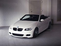 Weiß Gebraucht 2009 BMW 335 Cabriolet Performance Cabrio | 20.000 € (Teuer)