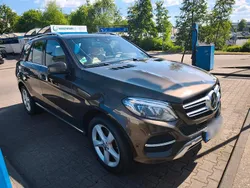 Andere außenfarben Gebraucht 2016 Mercedes GLE350 SUV | 19.999 €