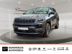 Grau (granite crystal metallic) Gebraucht 2022 Jeep Compass 80th Anniversary SUV | 23.990 € (Guter Preis)
