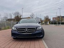 Gebraucht 2020 Mercedes E220 Avantgarde Limousine | 29.900 € (Superpreis)