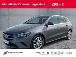 Mountaingrau met. Gebraucht 2019 Mercedes B200 Progressive Van / Kleinbus | 22.290 € (Guter Preis)