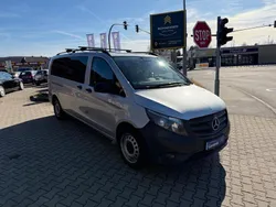 Silber Gebraucht 2016 Mercedes Vito Van / Kleinbus | 19.900 €