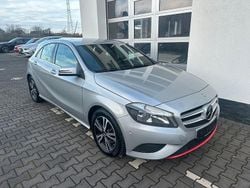 Silber Gebraucht 2014 Mercedes A180 Limousine | 11.990 € (Guter Preis)