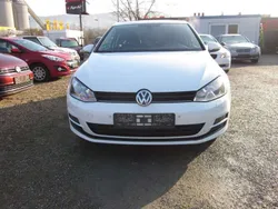 Weiß Gebraucht 2014 VW Golf VII Cup Limousine | 6.200 € (Guter Preis)