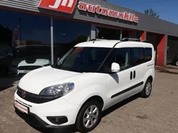 Weiß Gebraucht 2016 Fiat Doblò Lounge Van / Kleinbus | 14.800 € (Teuer)