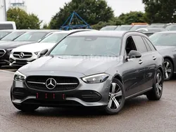 Grau Gebraucht 2022 Mercedes C220 Avantgarde Limousine | 28.290 € (Guter Preis)