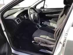 Silber Gebraucht 2006 Peugeot 307 Kombi | 1.250 €