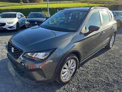 Grau Gebraucht 2024 Seat Arona Style SUV | 19.390 € (Superpreis)
